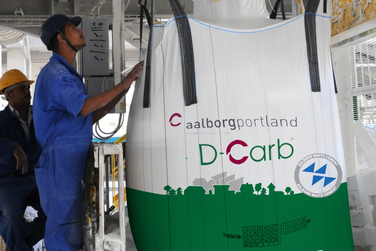 D-Carb® CEM II A-LL 52.5N Jumbo Bags White Portland Limestone